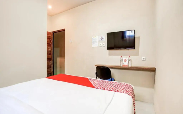 OYO 3462 Cimindi Residence