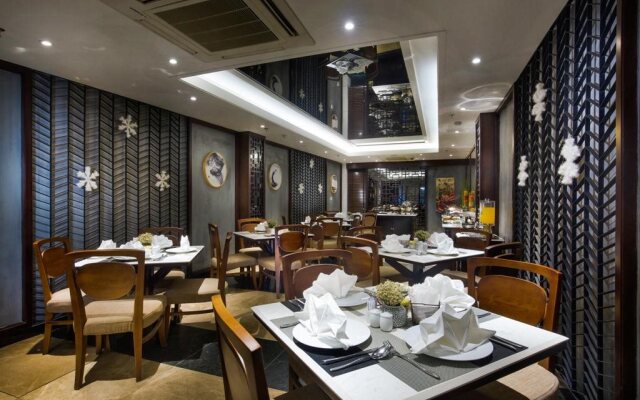 Golden Lotus Boutique Hotel