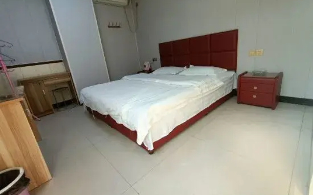 Linyi Zhonghui Hotel