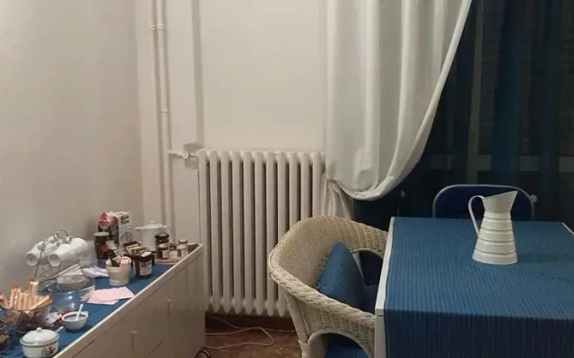 Exposistershouse