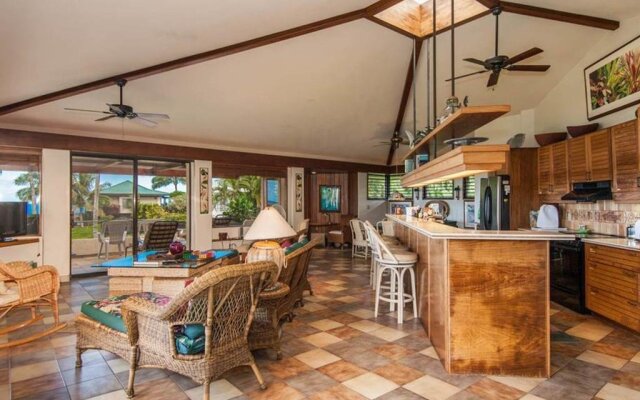 Oakley House by RedAwning