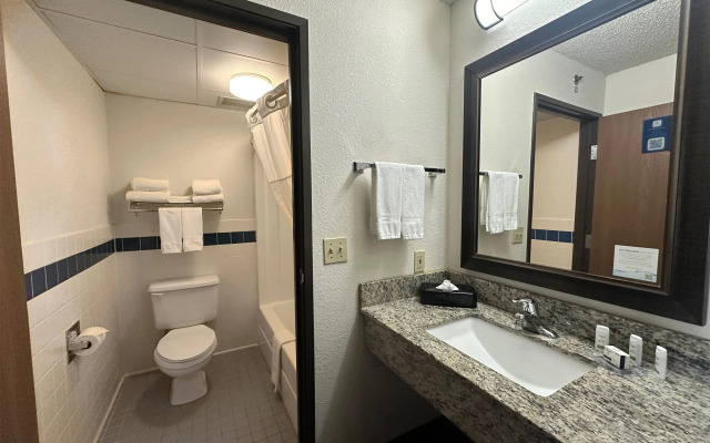 AmericInn by Wyndham Menominee