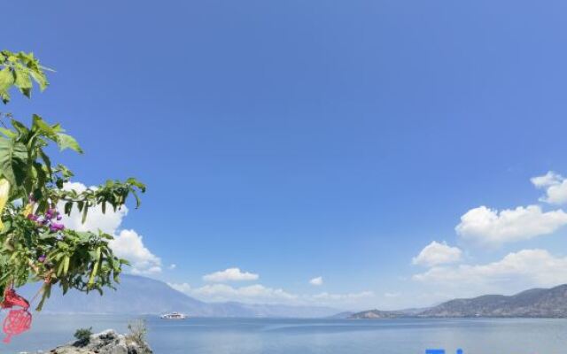 Wind Courtyard Seaview Inn