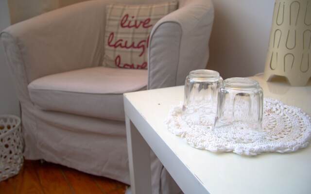 ALFAMA 3B - Balby's Bed&Breakfast