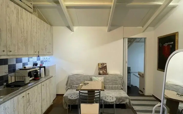 Simple Stay Vari s House