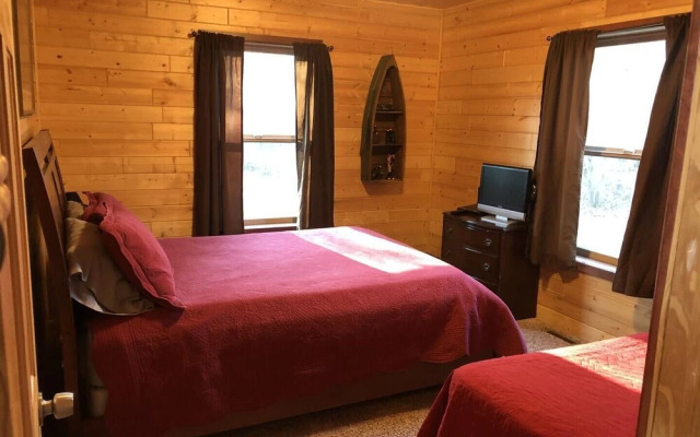 Hidden Forest Retreat