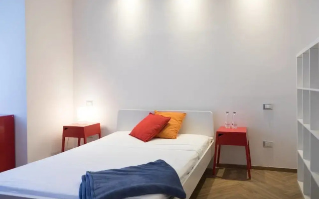 ALTIDO Red&White Studio