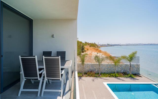 Apartment by Ideal Homes | Overlooking Arade River | Pool | Gym