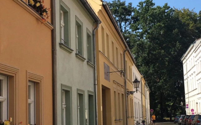 Travel Art Boardinghouse (Lazarettstr.)