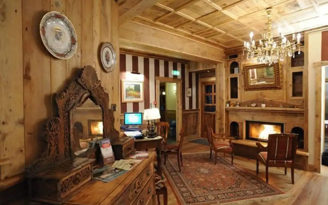 Hotel Laghetto