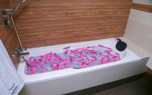 Crystal Resort Dickwella