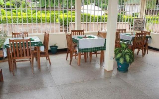 Moshi Green Hostel
