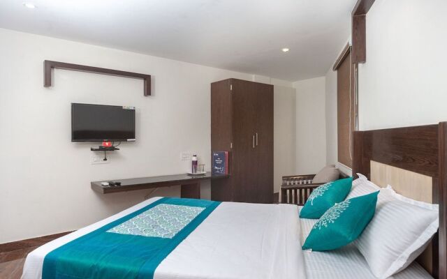 FabHotel HR Residency