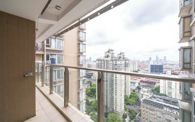 Tyms Modern 3BR 2BA Apt Near Metro