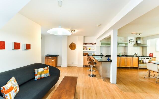 NEW Gorgeous 4 Bedroom Flat Muswell Hill Broadway