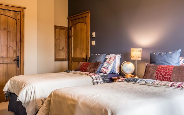 Equinoxe by Tremblant Platinum