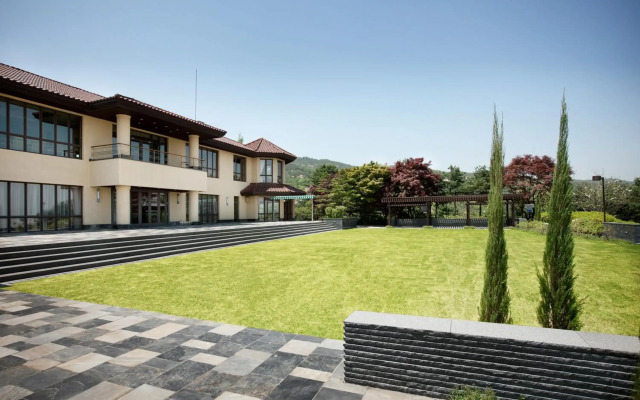 Grand Walkerhill Seoul