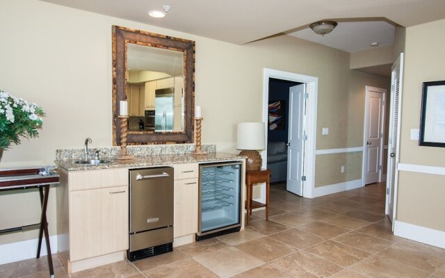 Crd0215 3 Bedroom Condo