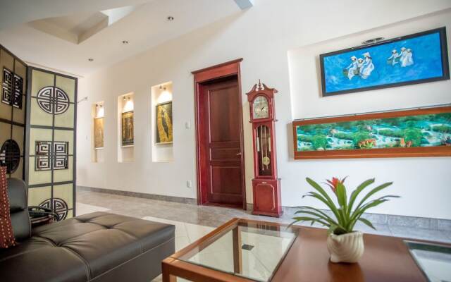 MH Villa