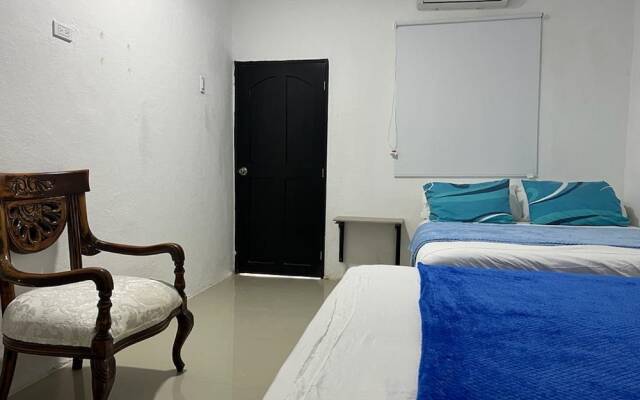 Habitacion Tr-V1D De Hostal Con V. Wifi