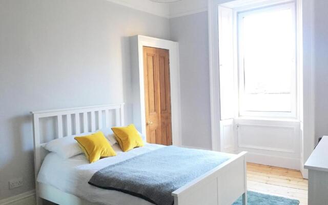 Historic Edinburgh 1890s Home Turned Relaxing Retreat