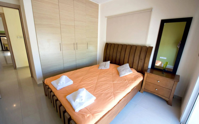 Hara Nissi Beach Villas