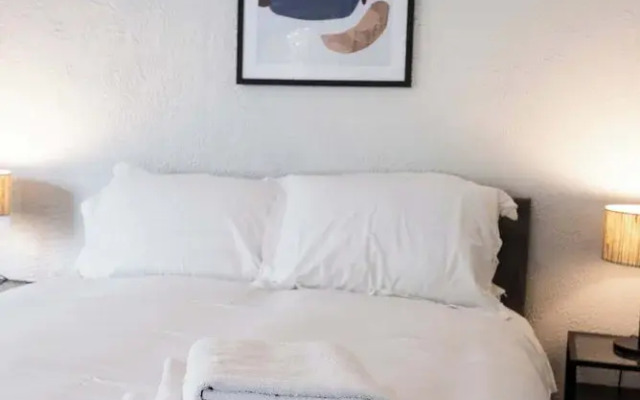 St Andrews by Guestz