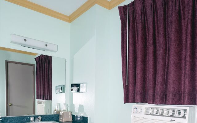 National 9 Inn Placerville