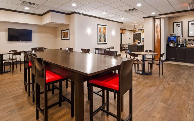 Best Western Executive Hotel Of New Haven - West Haven
