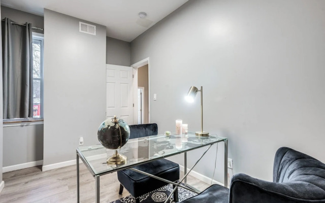 Philadelphia Gem: Walk to Temple University