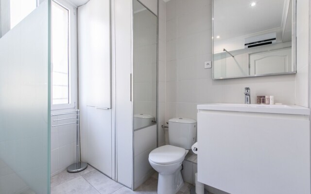 2 Pièces 4 Personnes Palais Festival