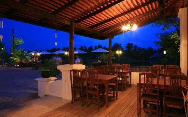 Parn Dhevi Riverside Resort & Spa