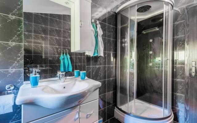 Enticing Villa in Ku?ine With Private Swimming Pool