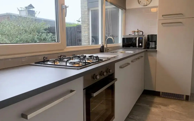 Modern Bungalow Near Beach, Forest