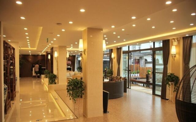 Xizhou Taoyuan No.1 Sea View Holiday Hotel