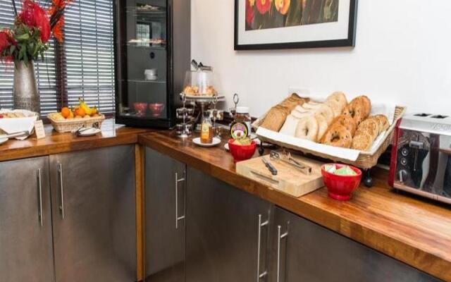 Redhill House Boutique Hotel Bristol Airport