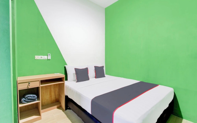 OYO 94620 Malio Inn