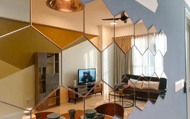 YOOM Families Luxury Infinity Pool 7 Pax