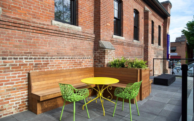 Hilton Garden Inn Burlington Downtown