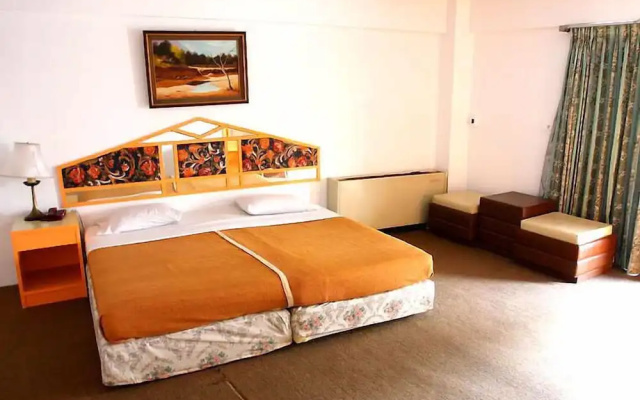 Queen Pattaya Hotel