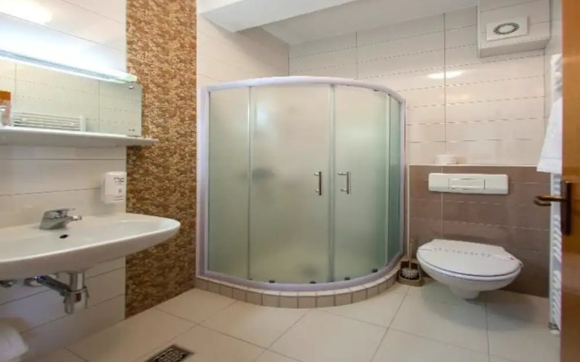 Hotel Almira