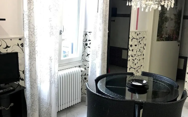 Sarpi Apartment