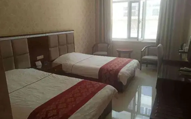 Pianguan Haotai Business Hotel