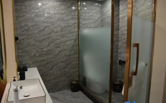 Vaner Hotel (Mishan Municipal Government Aviation Park)