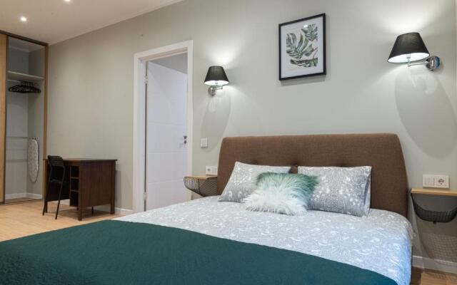 Friends and Family Vacation Apartments