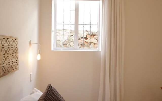 MOY Guesthouse & Backpackers - Hostel