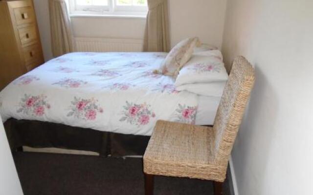 Edgware Bed and Breakfast