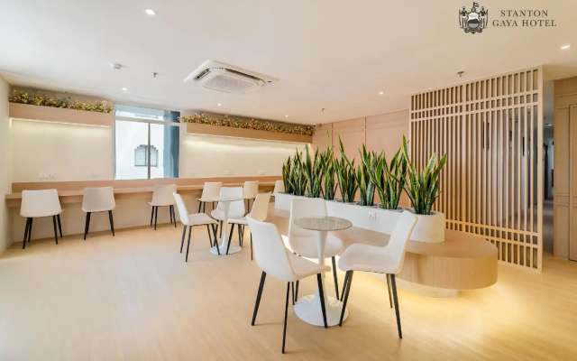 Stanton Gaya Hotel