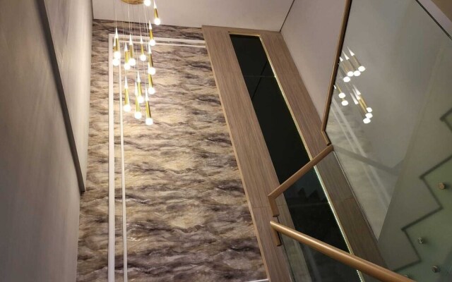 Luxury Duplex Suite