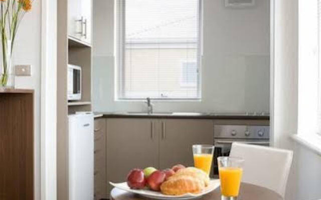Easystay Studio Apartments